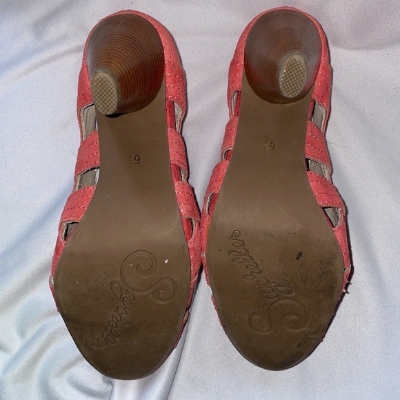 Seychelles Limited Edition Pink Suede Retro Design Wood Stacked Heel size 6.5 - Picture 10 of 10